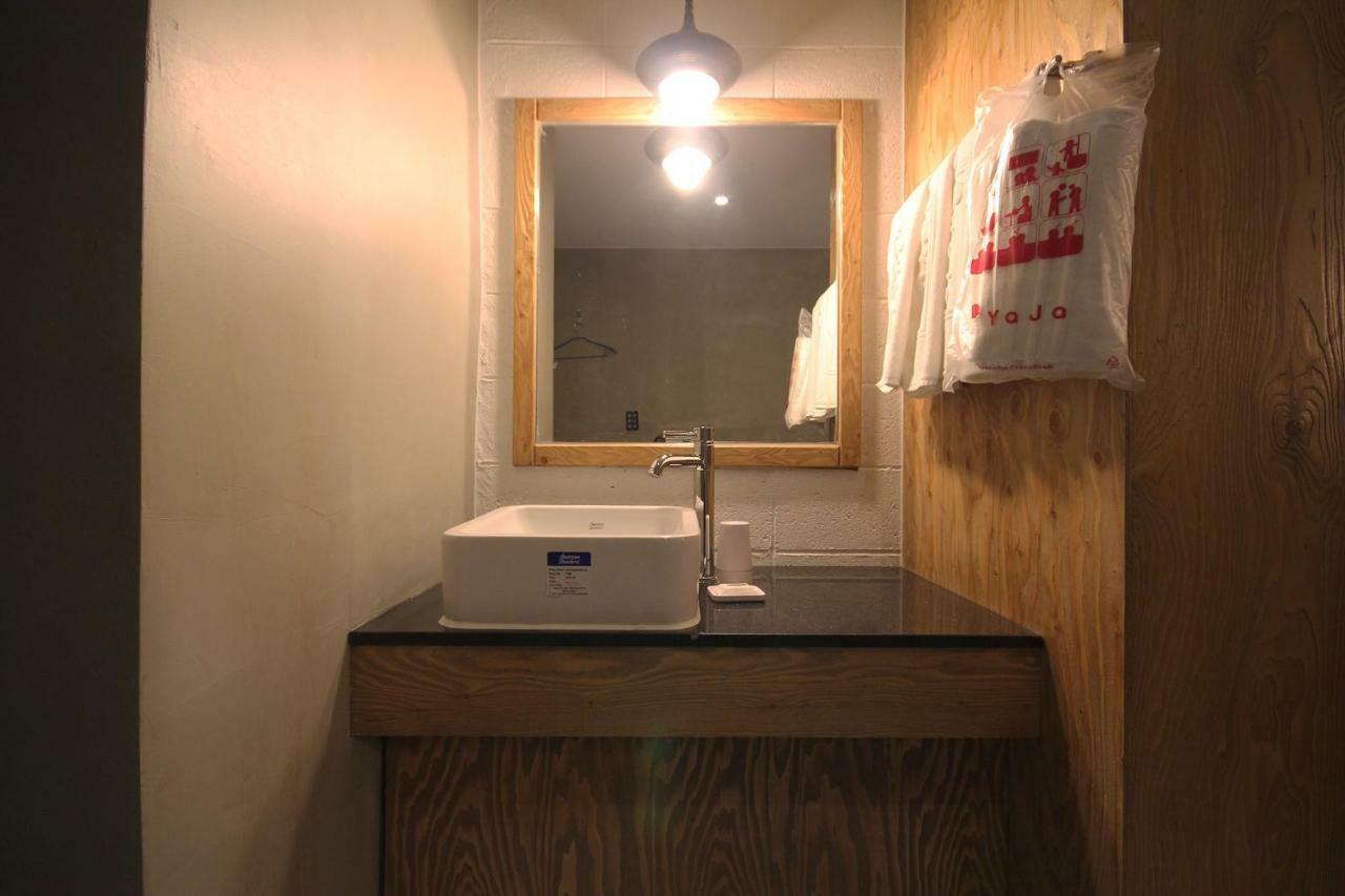 Hotel Yaja Dongnae Busan Buitenkant foto